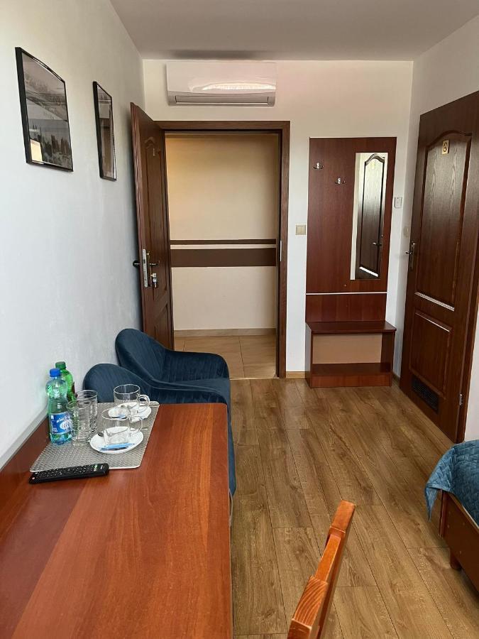 Hotel Kamienica Przy Bramie Opatow  Exterior foto